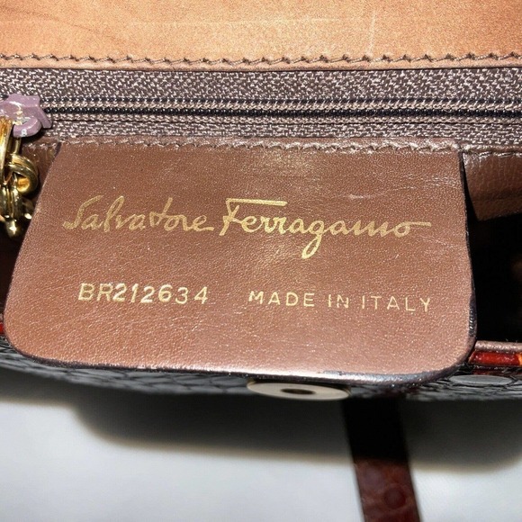 Salvatore Ferragamo "Vara" MINI Flap Crossbody Shoulder Bag - Picture 16 of 16